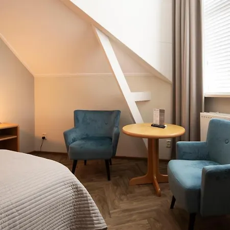 酒店 Restaurant Mondriaan 3*