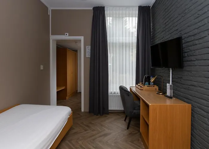 酒店 Restaurant Mondriaan